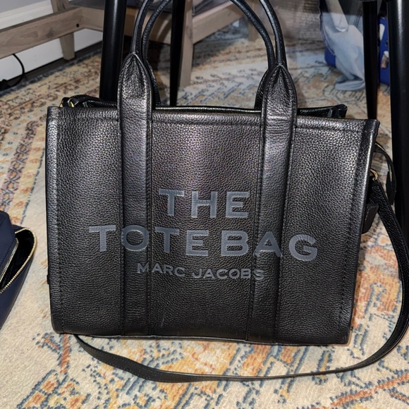 Marc Jacobs Black Tote Bag - Picture 1 of 14